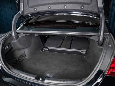 Used 2023 Mercedes-Benz C 300 Sedan image 7