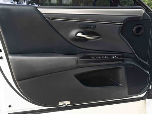 Used 2021 Lexus ES 350 F Sport w/ Accessory Package FWD image 40