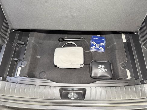 Used 2024 Hyundai Kona Limited FWD image 30