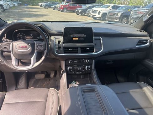 Certified 2023 GMC Yukon SLT w/ SLT Premium Package image 15