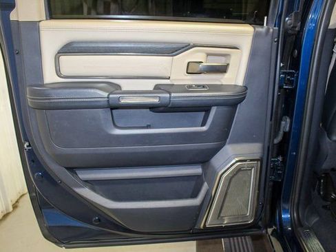 Used 2019 RAM 2500 Limited AWD/4WD image 17