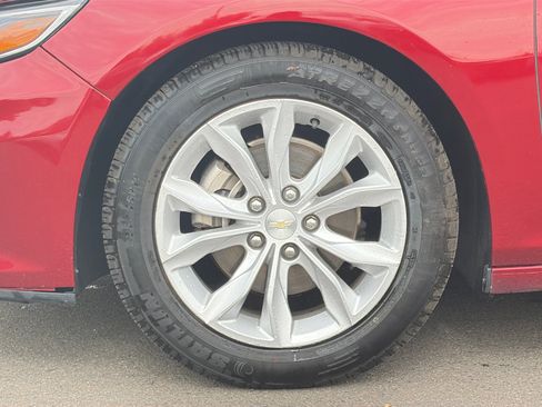 Used 2020 Chevrolet Malibu LT FWD image 11