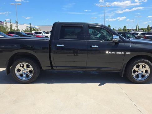 Used 2011 RAM 1500 Laramie AWD/4WD image 6