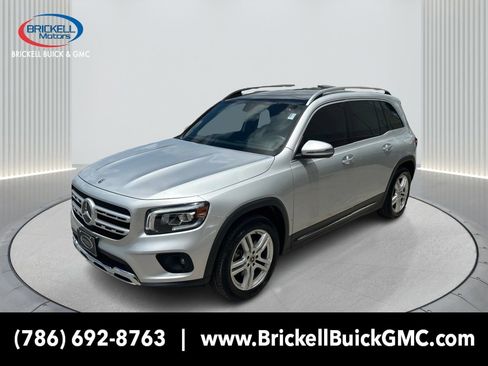 Used 2021 Mercedes-Benz GLB 250 4MATIC w/ Premium Package image 1