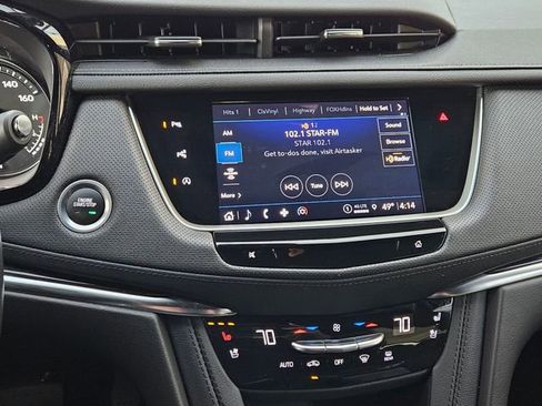 Certified 2022 Cadillac XT5 Premium Luxury w/ Technology Package image 18