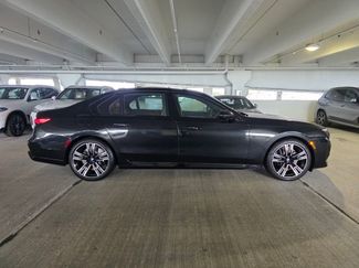 New 2026 BMW 760i xDrive w/ Luxury Rear Seating Package AWD/4WD video 3