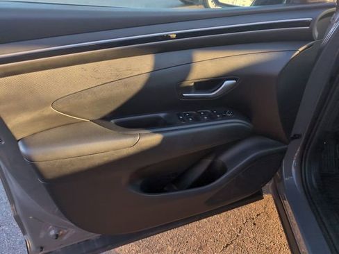 Certified 2024 Hyundai Santa Cruz SEL image 15