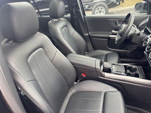 Used 2021 Mercedes-Benz GLA 250 4MATIC image 34