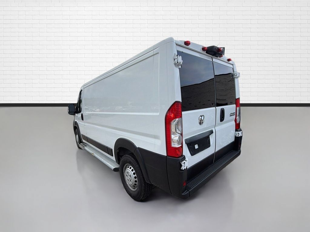 Used 2025 RAM ProMaster 2500 w/ U-Haul Equipment Group FWD image 7