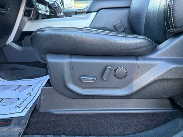 Used 2020 Ford F150 Lariat w/ Equipment Group 502A Luxury AWD/4WD image 15