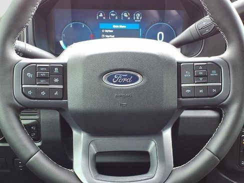 New 2026 Ford F250 Lariat w/ Black Appearance Package AWD/4WD image 52