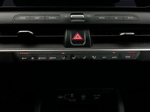 Used 2025 Kia K4 LXS image 28