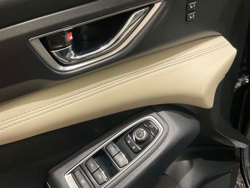 Used 2024 Subaru Ascent Limited w/ Technology Package AWD/4WD image 7