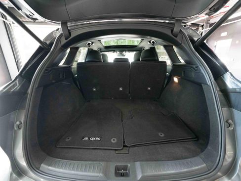 Used 2024 INFINITI QX50 Sport image 28