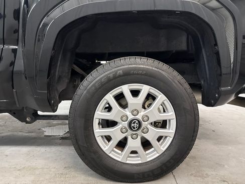 Used 2024 Toyota Tacoma SR5 RWD image 21