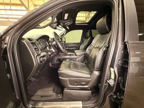 Used 2023 RAM 2500 Limited image 16