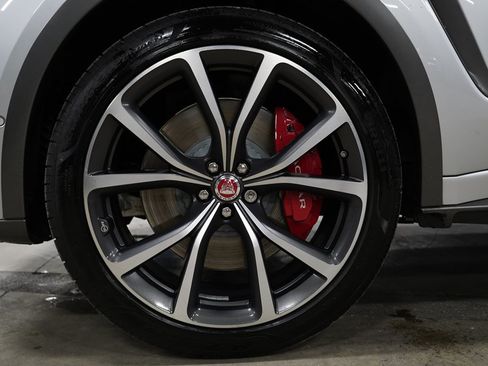 Used 2019 Jaguar F-PACE SVR AWD/4WD image 33
