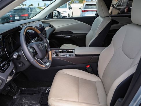 Used 2023 Lexus RX 350 Premium Plus w/ Cold Area Package FWD image 17