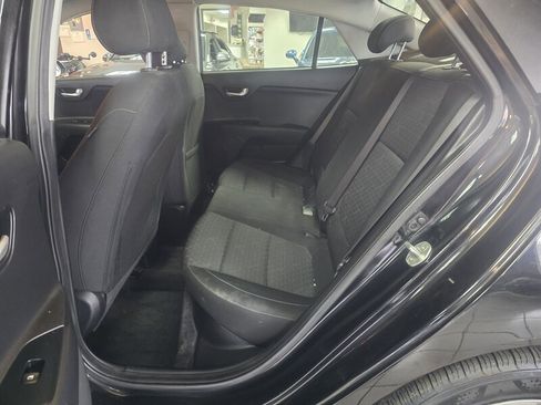 Used 2019 Kia Rio S image 11