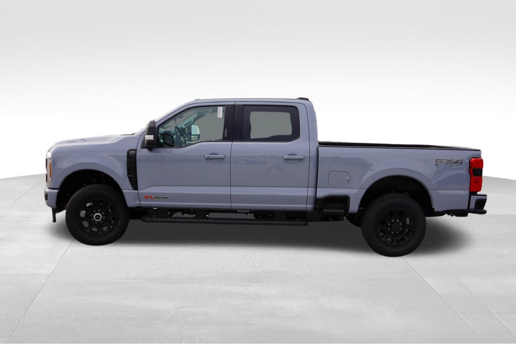 New 2027 Ford F350 Lariat w/ Black Appearance Package AWD/4WD image 6