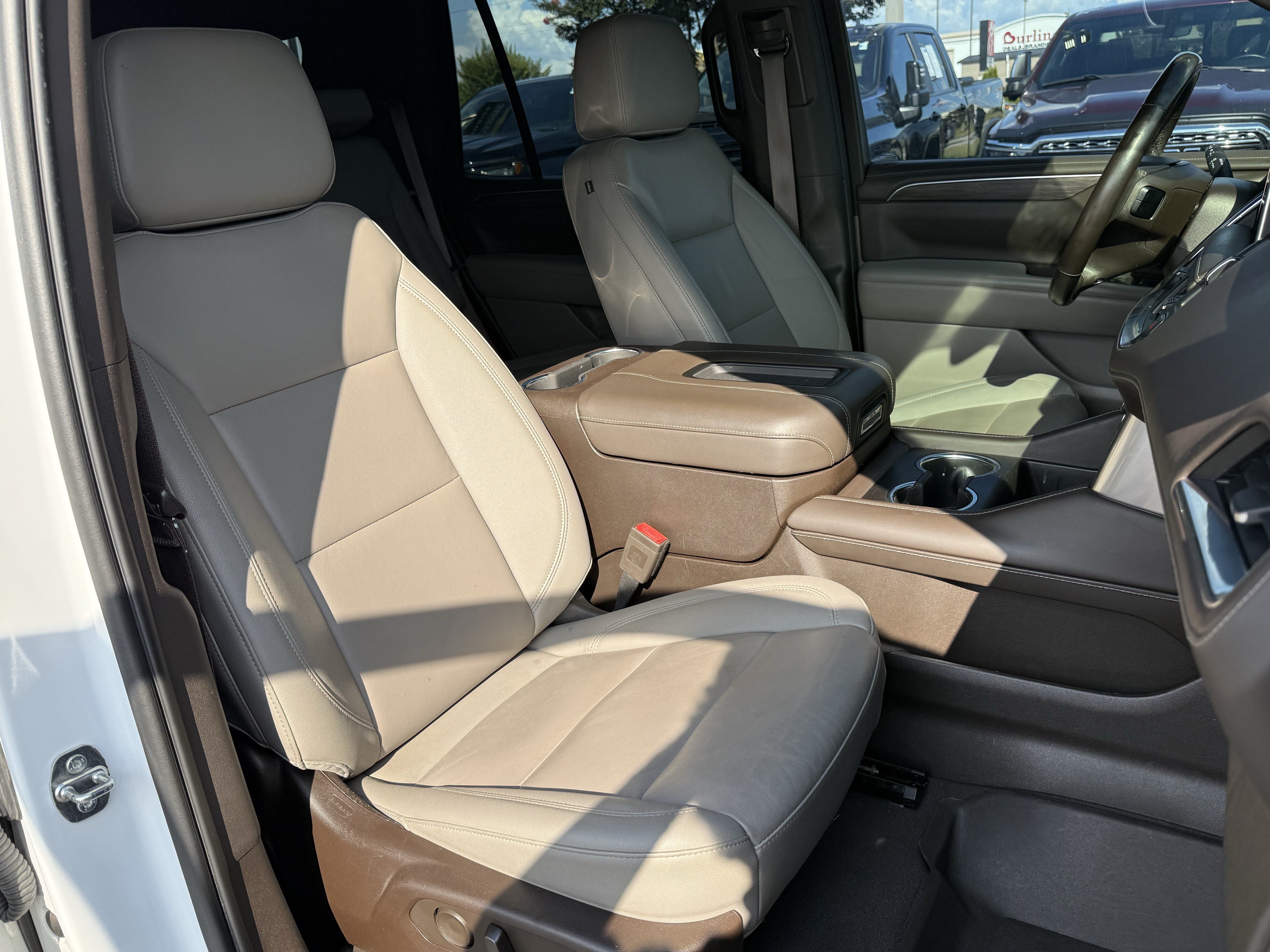 Used 2022 Chevrolet Tahoe Z71 w/ Off-Road Capability Package AWD/4WD image 37