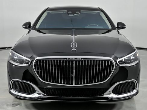 Used 2023 Mercedes-Benz Maybach S 680 4MATIC image 5