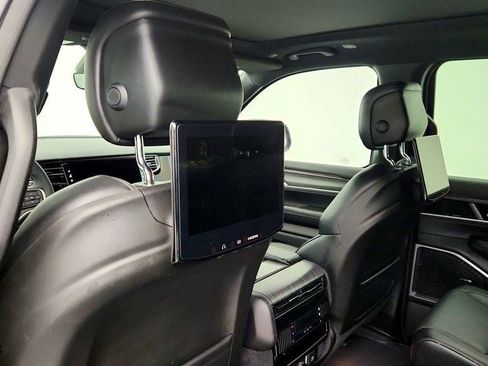 Used 2023 Jeep Wagoneer Series II w/ Premium Group I image 26