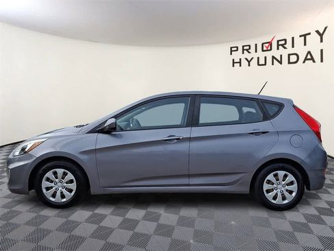 Used 2017 Hyundai Accent SE image 7