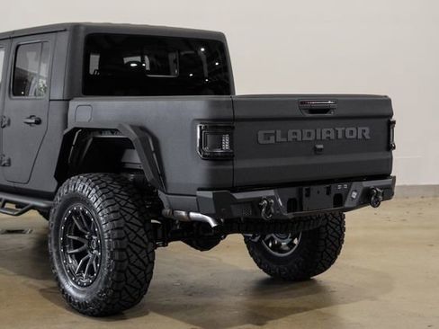 Used 2025 Jeep Gladiator Rubicon w/ Safety Group image 46