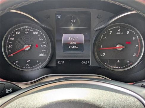 Used 2019 Mercedes-Benz GLC 300 4MATIC image 12