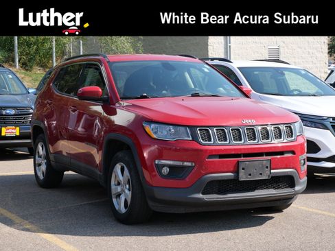 Used 2017 Jeep Compass Latitude AWD/4WD image 1