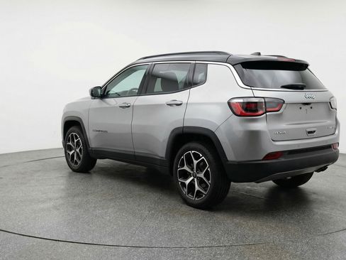 Used 2025 Jeep Compass Limited AWD/4WD image 6