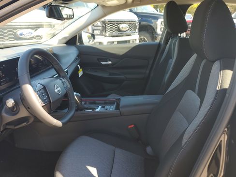 New 2026 Nissan Sentra SV image 10