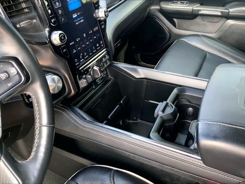 Used 2023 RAM 1500 Limited AWD/4WD image 17