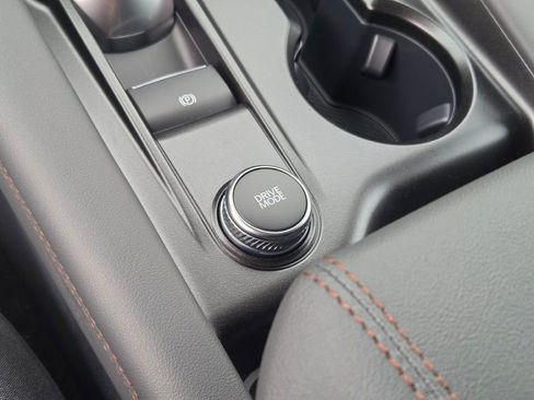 New 2026 Ford Explorer Active image 32