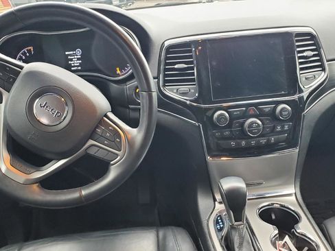 Used 2021 Jeep Grand Cherokee Limited AWD/4WD image 7