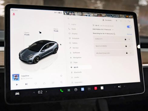 Used 2023 Tesla Model 3 Standard Range image 33