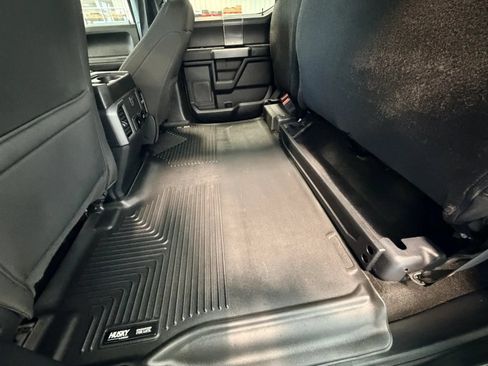 Used 2020 Ford F150 XLT w/ Equipment Group 302A Luxury AWD/4WD image 18