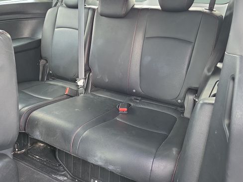 Used 2024 Honda Odyssey Sport image 12