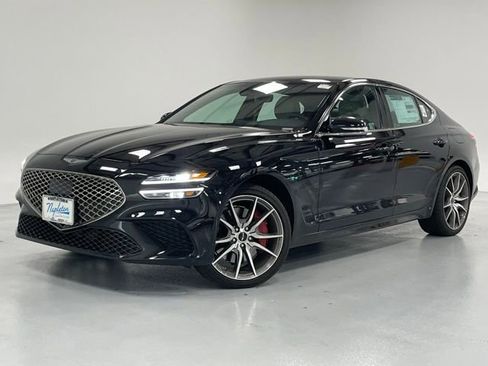 New 2025 Genesis G70 2.5T image 1