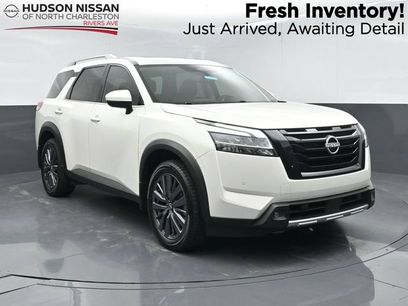 Used 2022 Nissan Pathfinder SL w/ SL Premium Package