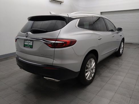 Used 2018 Buick Enclave Premium FWD image 9