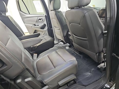 Certified 2023 Chevrolet Traverse High Country w/ LPO, Floor Liner Package image 14
