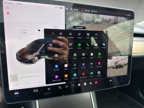 Used 2019 Tesla Model 3 Performance image 18