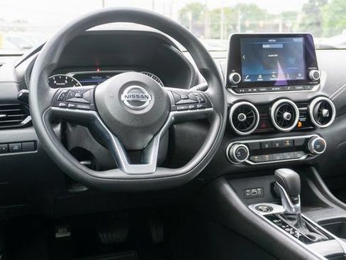 Certified 2023 Nissan Sentra SV FWD image 15