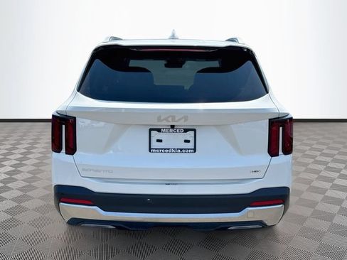 New 2026 Kia Sorento EX w/ EX Premium Package FWD image 6