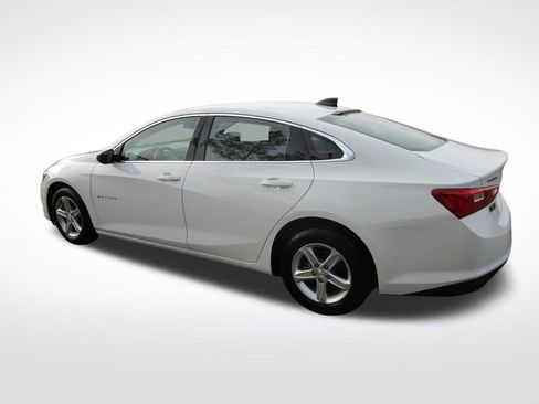 Used 2024 Chevrolet Malibu LS FWD image 4