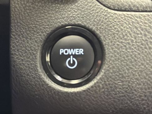 Used 2025 Toyota Camry LE FWD image 22