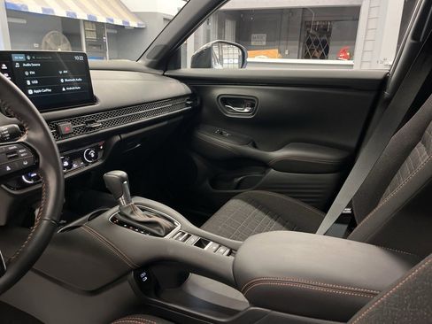 Used 2026 Honda HR-V Sport image 14