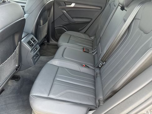 Used 2024 Audi Q5 2.0T Premium Plus w/ Premium Plus Package image 6